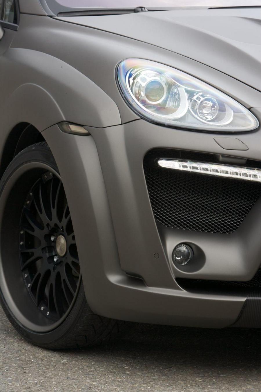  Porsche Cayenne by FAB Design 2011 года  (фото 8 из 23)